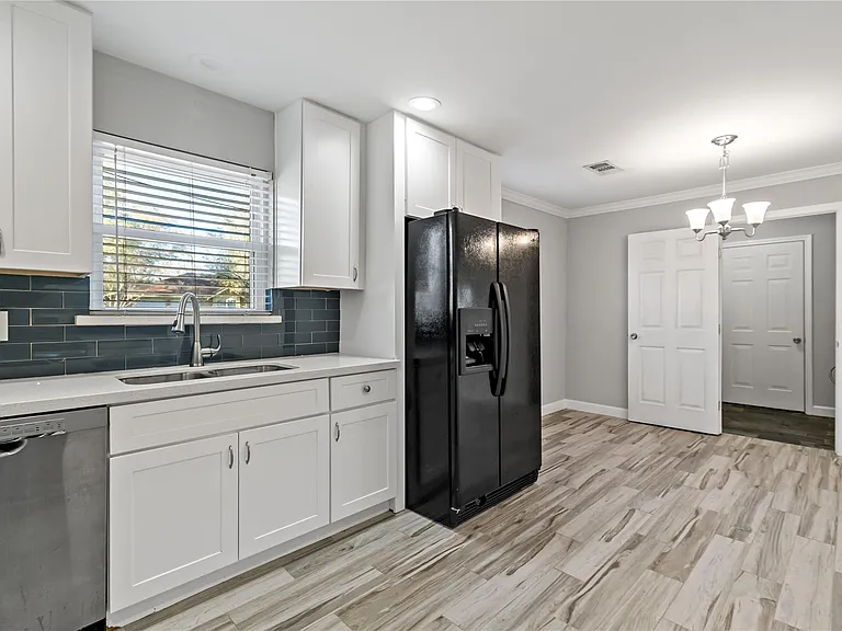 11403 Braewick Dr — Photo 4