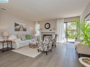 41 Oak Park Dr, Alameda, CA 94502