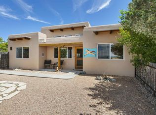 26 Avila Rd, Santa Fe, NM 87508