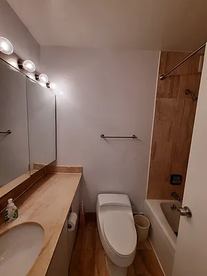 Rented by Bank Neary | media 40