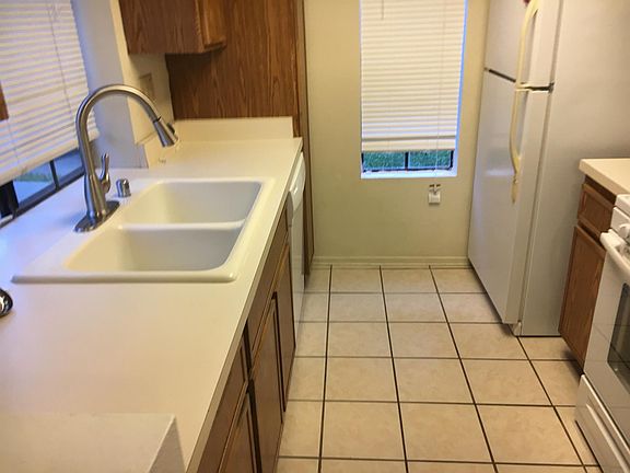 4th image of 13282 Wimberly Sq Unit 233