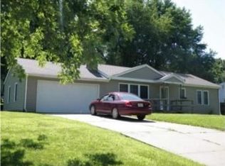 5505 Flint St, Shawnee, KS 66203