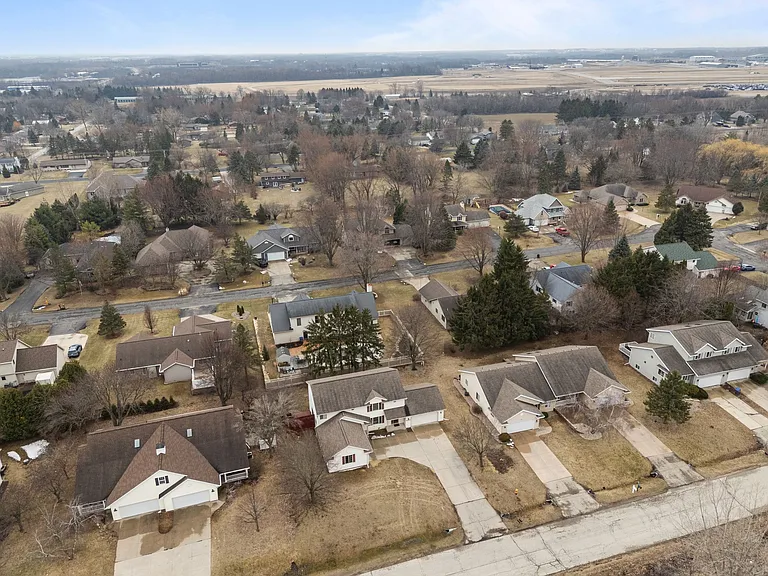 W6157 Aerotech Dr — Photo 22
