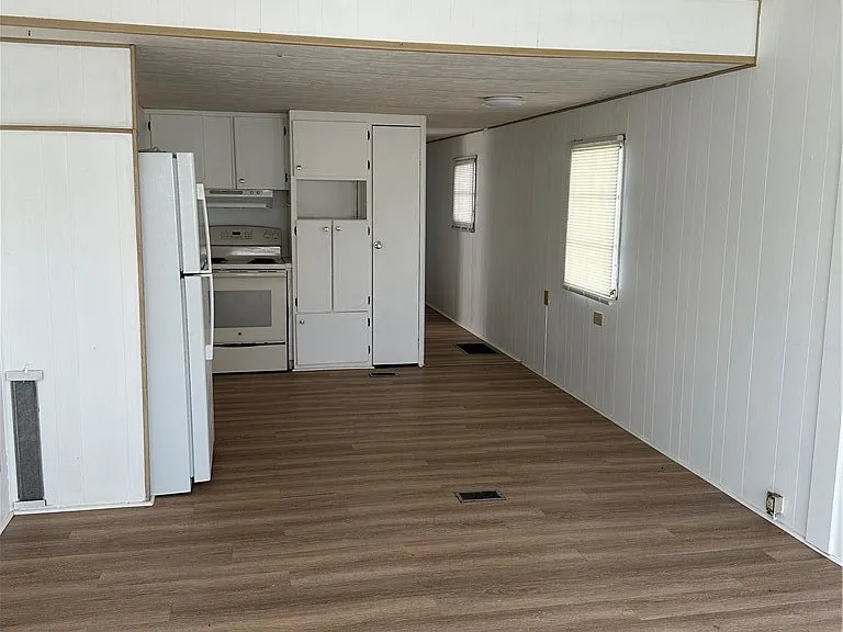 3511 Maine Ave — Photo 4