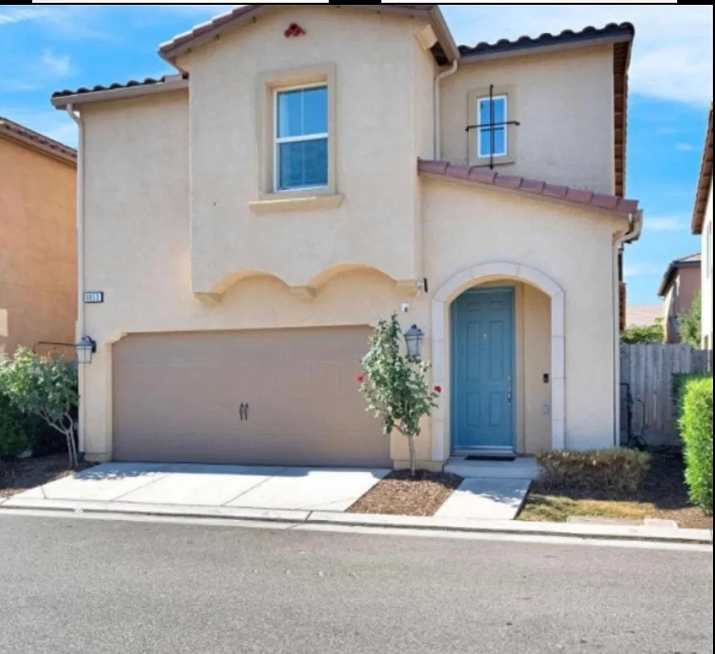 3 bed, 2.5 bath, 1398 sqft, $2,800 — Photo 4