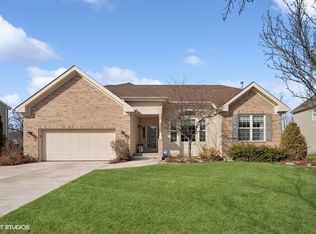 5582 Chapel Hl, Gurnee, IL 60031