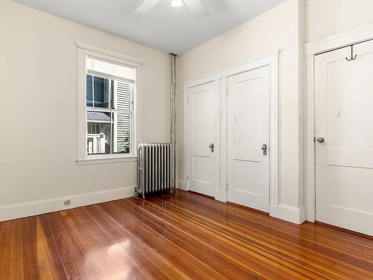 7 Burr St #1 — Photo 28