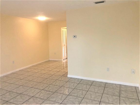3rd image of 378 48th Ave N APT 217