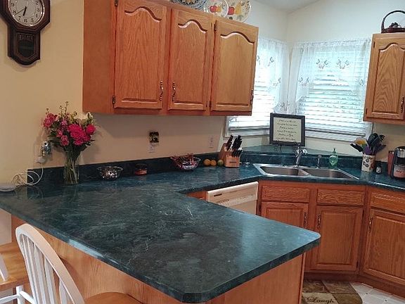 4th image of 473 Vale Cir
