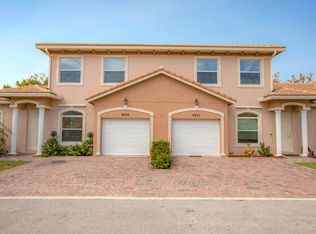 4717 Villas Santorini Dr, Lake Worth, FL 33461