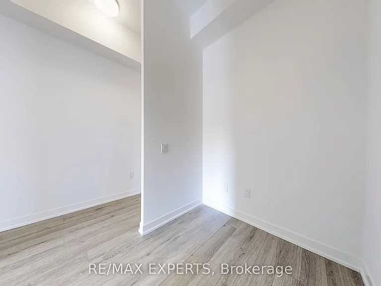 500 Wilson Ave #535 — Photo 18