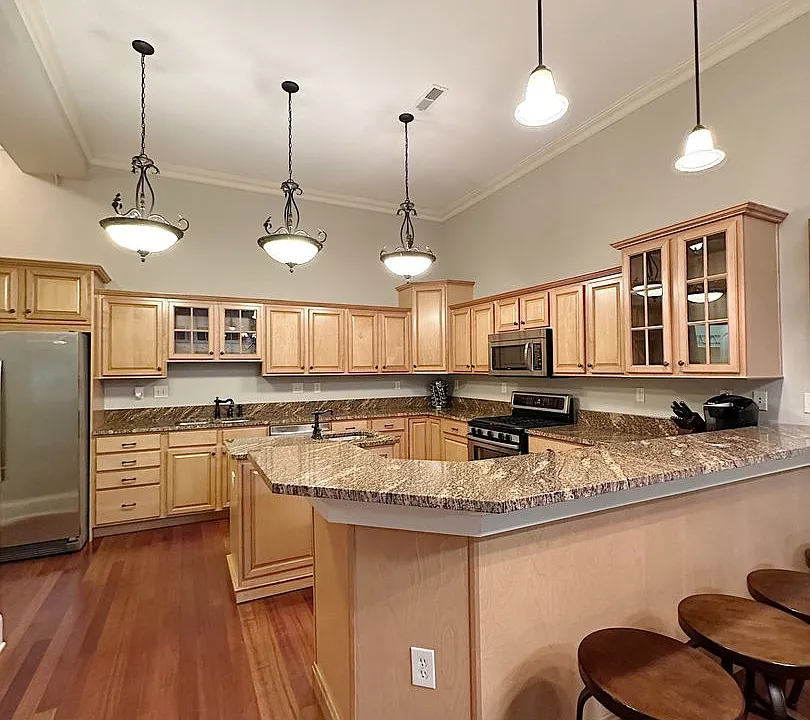 12 N 3rd St #203