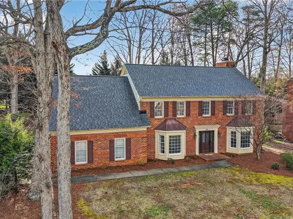 291 Birchridge Dr, Kernersville, NC 27284