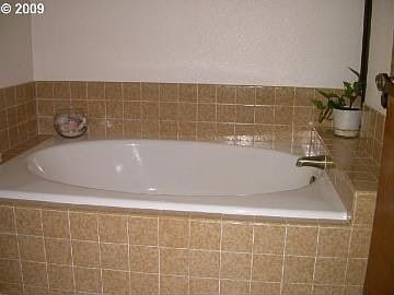 2nd image of 2342 NE 149th Ave