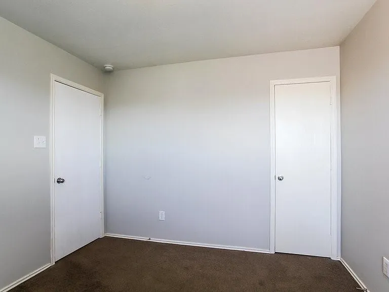 21243 Linden House Ct — Photo 20