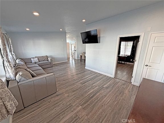 5th image of 1205 Cypress St Space 144