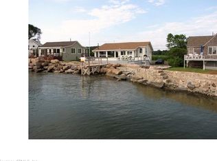 8 Shell Beach Rd, Guilford, CT 06437