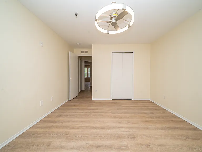 23221 Cornerstone Village Dr — Photo 16