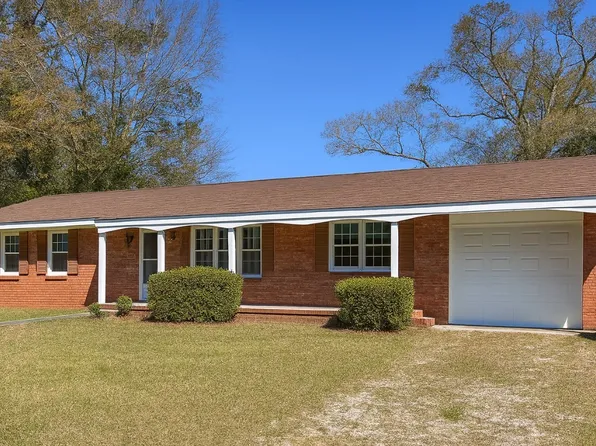 1714 Washington St, New Bern, NC 28560