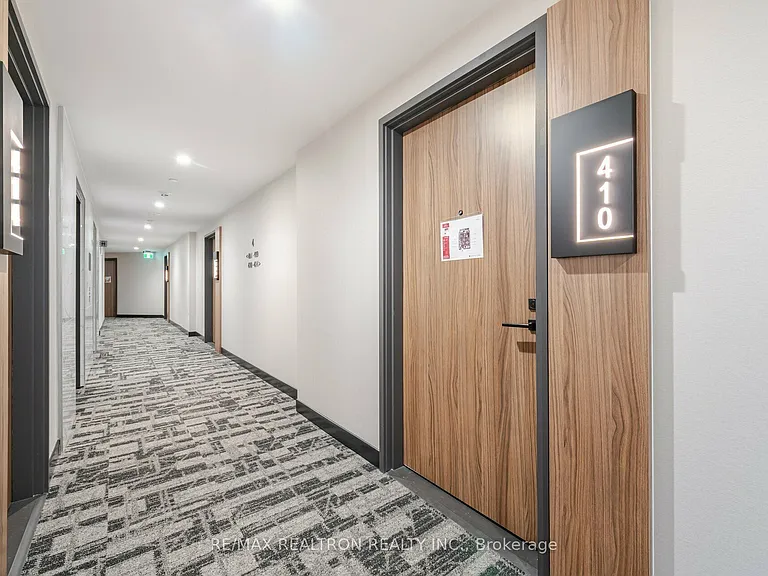 2525 Bathurst St #410 — Photo 18