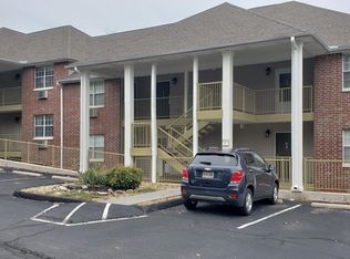200 Golf View Dr UNIT 8, Branson, MO 65616