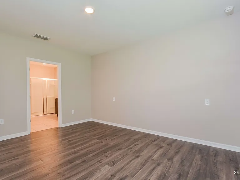 4182 Looking Glass Pl — Photo 8