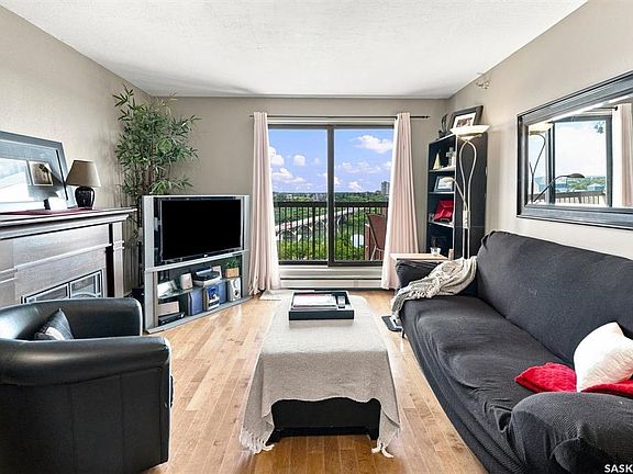 4th image of UNIT 1804-311 6th AVENUE N