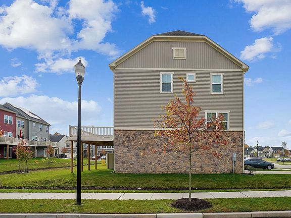 2nd image of 8303 Encore Dr