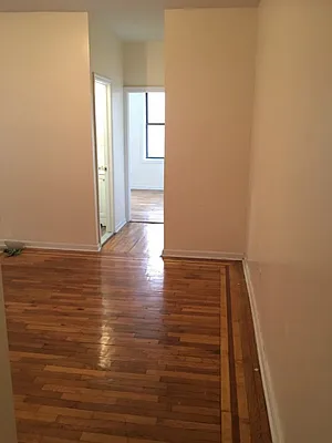 Rented by Bohemia Realty Group | media 12