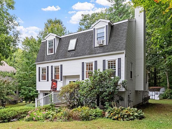 2nd image of 20 Meetinghouse Road