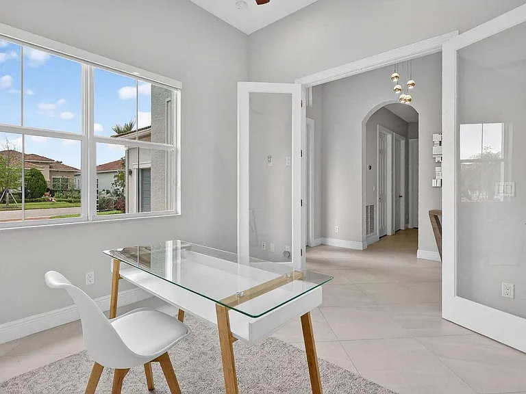 22001 SW Tivolo Way — Photo 17