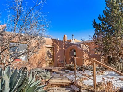 481 Camino Don Miguel, Santa Fe, NM, 87505