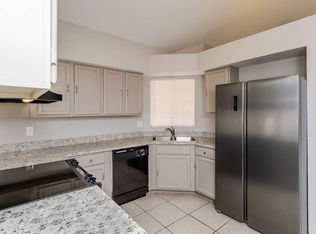 608 Chippendale Ct, Bowling Green, KY 42103