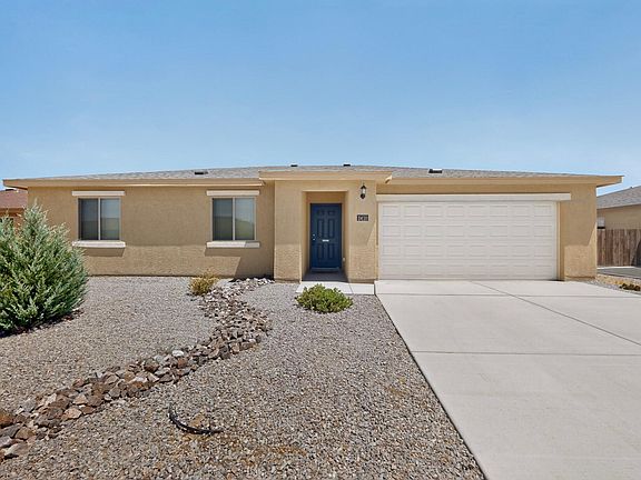 2nd image of 2410 Desi Loop