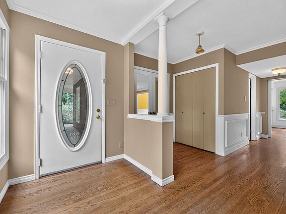 4th image of 2555 128th St
