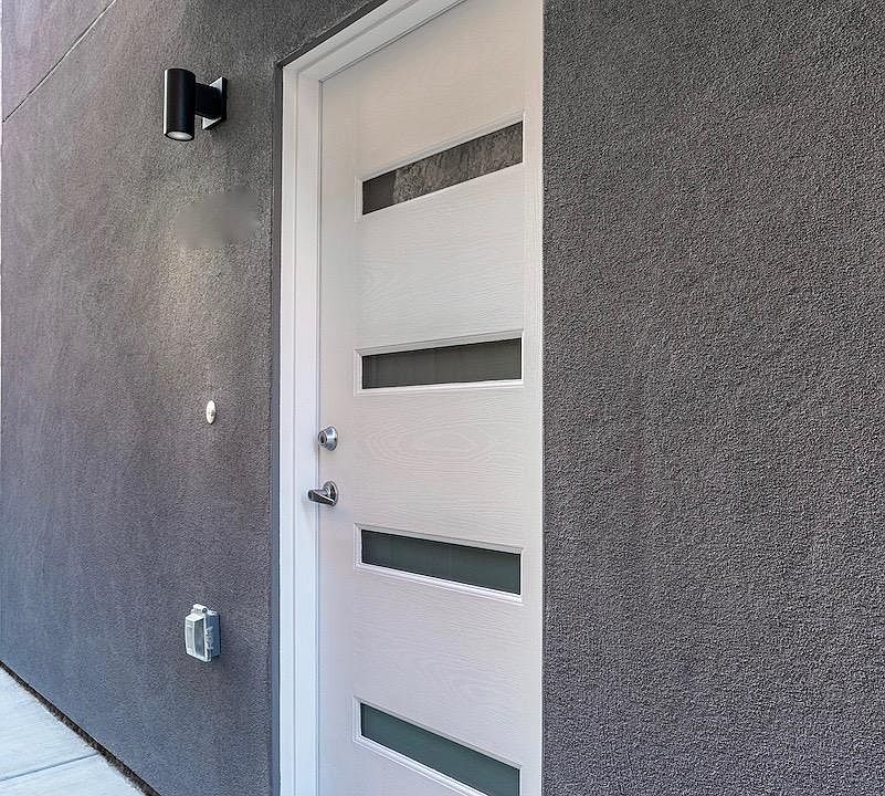 1st image of 4379 Mississippi St #4379