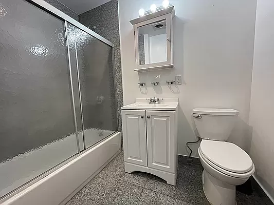 Rented by Douglas Elliman | media 24