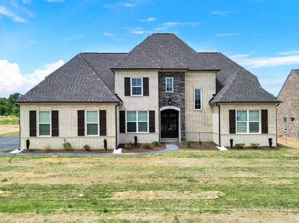 200 Wellington Cir S, Somerville, TN 38068