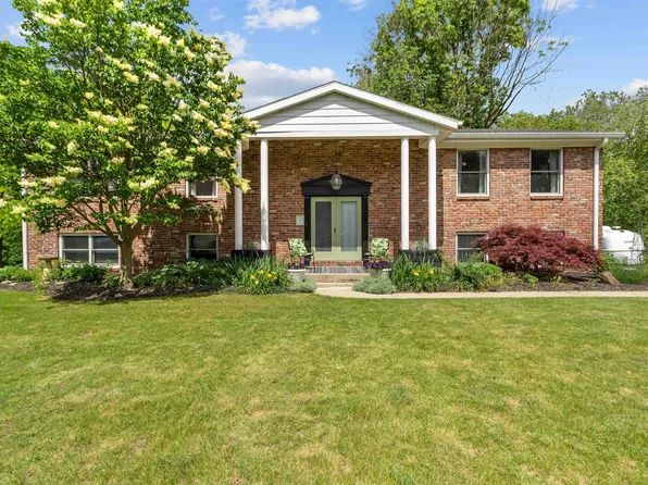 3108 Tally Ho Dr, Kokomo, IN 46902
