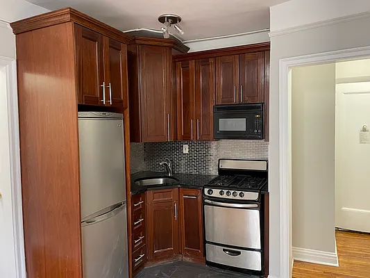 Rented by Douglas Elliman | media 5