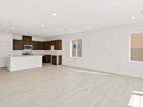 5th image of 6615 Wandering Palmer St