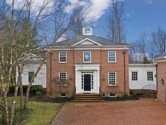 2nd image of 7739 Sudbrook Sq
