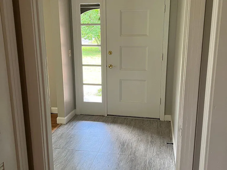 475 Broadwell Dr — Photo 13