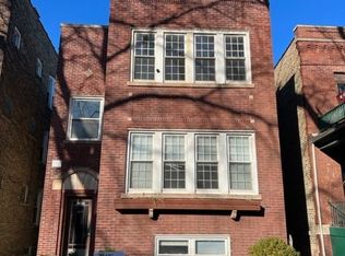 1732 W Wallen Ave, Chicago, IL 60626