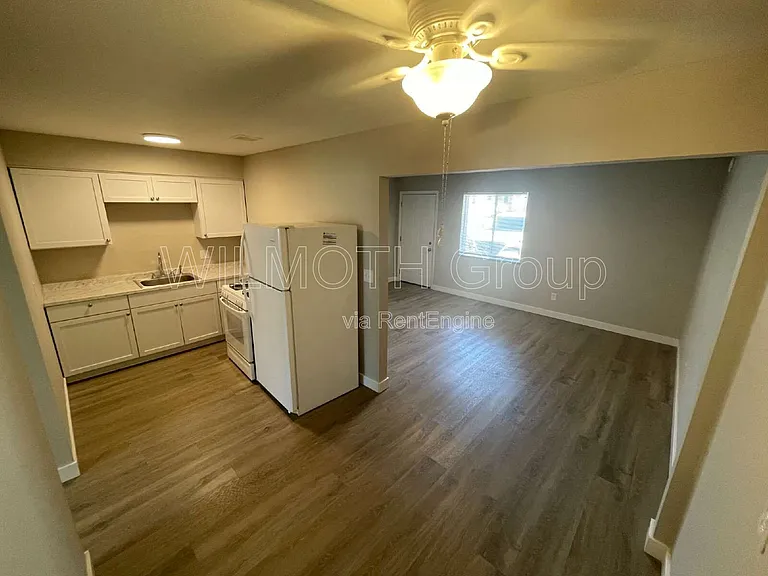 135 W Hendricks St #2 — Photo 5