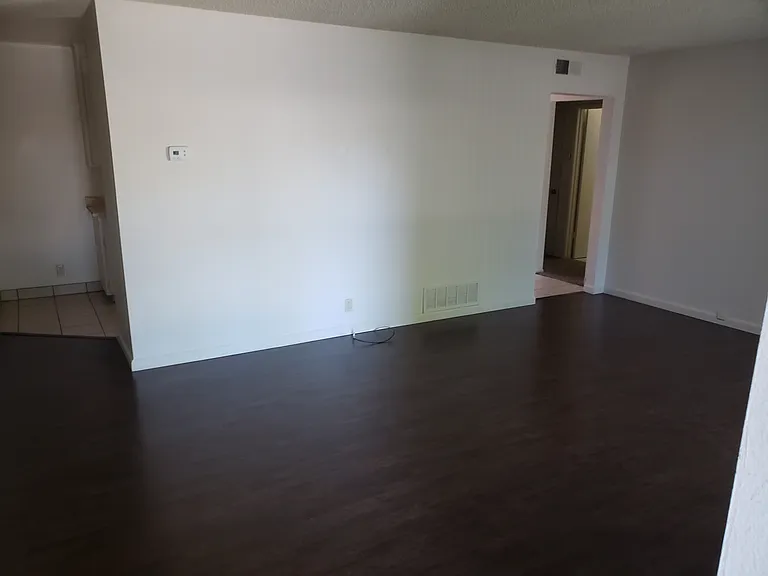 1805 Fairfax Ave — Photo 4