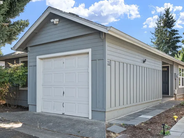 593 Hanover St, Eugene, OR 97402
