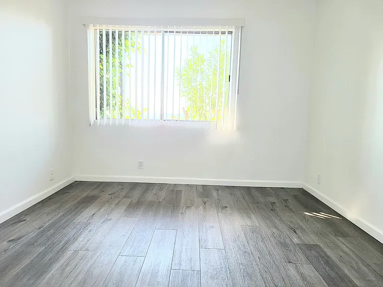 Annandale Terrace Apartments — Photo 12