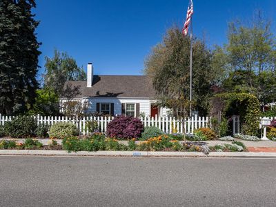 252 California Ave, Oakdale, CA, 95361