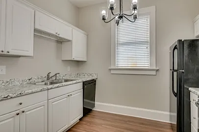 1246 Broad St #109 — Photo 7